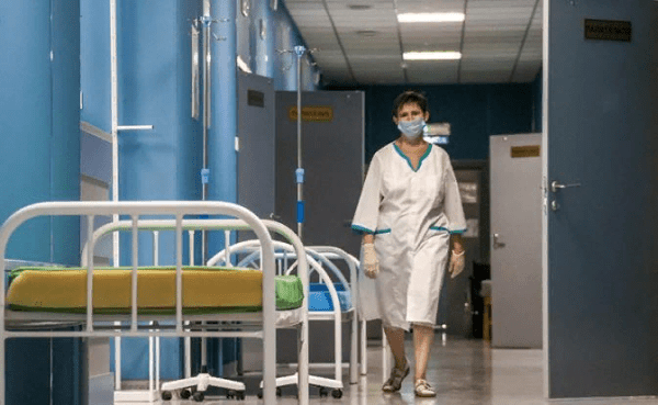 В Россию пришел штамм ковида, поражающий славян. За неделю умерли 90 человек. Врачи рекомендуют россиянам измерять сатурацию